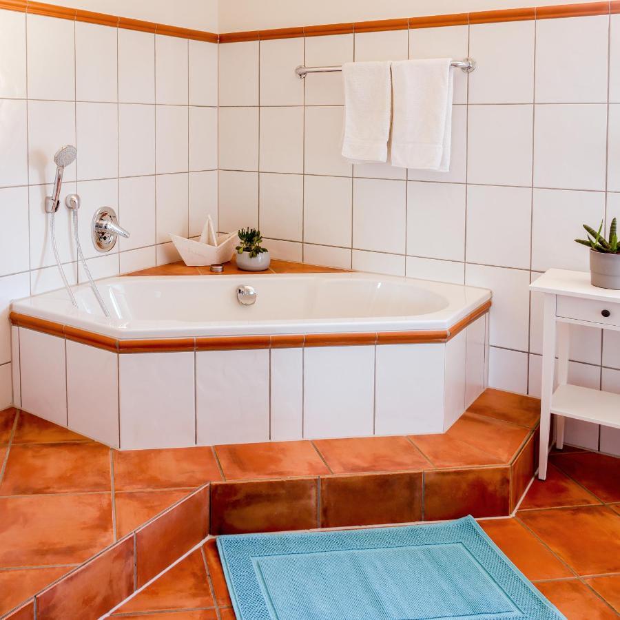 Charmante, Grosszuegige Ferienwohnung Villa Fleurie بريتن المظهر الخارجي الصورة